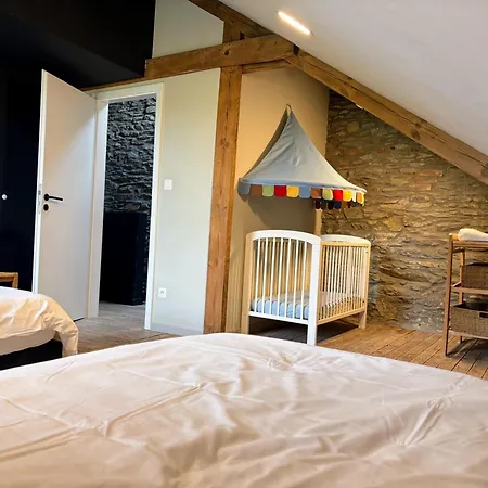 Aux Souvenirs D'enfance - A