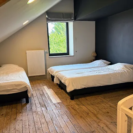 Aux Souvenirs D'enfance - A