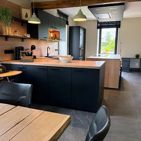 Aux Souvenirs D'enfance - A