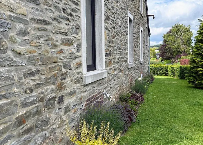 Aux Souvenirs D'enfance - A *